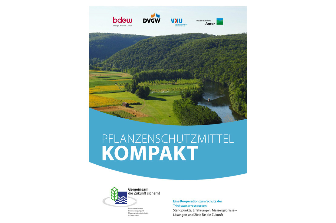 Cover der Broschüre "Pflanzenschutzmittel kompakt"