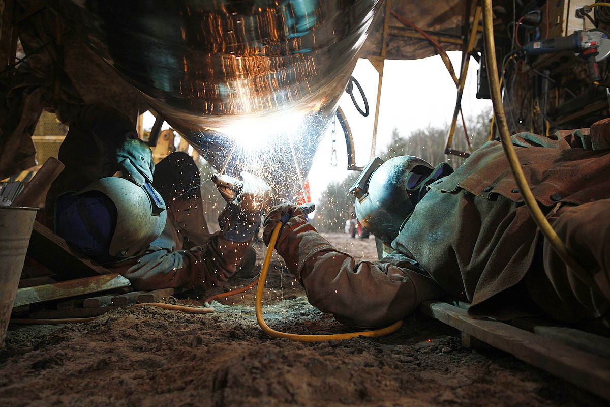 Nur speziell qualifiziertes Personal darf Arbeiten an Gasleitungen durchführen.