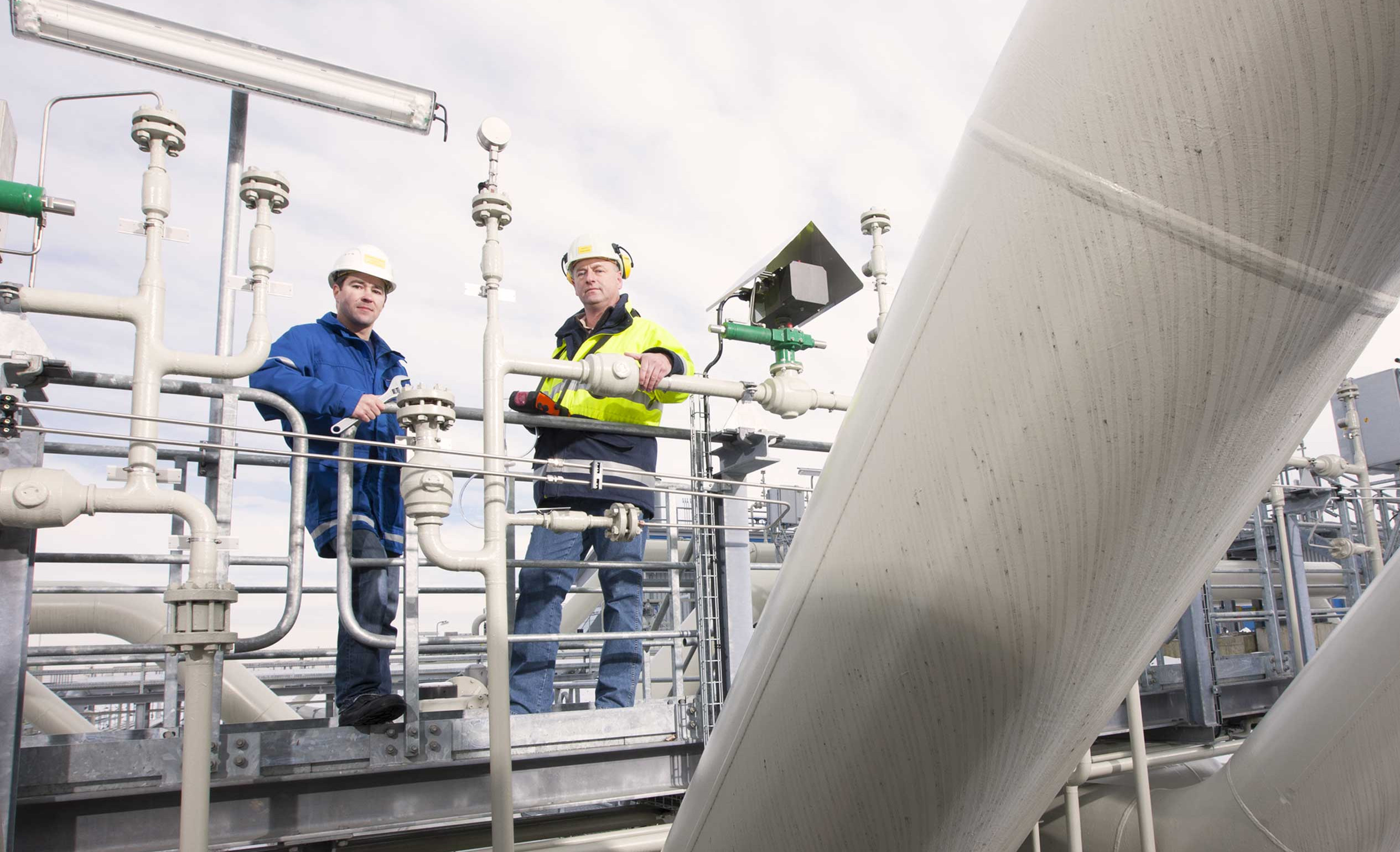 Über 700 Gasnetzbetreiber sorgen zuverlässig für ausreichend Energie in Deutschland Über 700 Gasnetzbetreiber sorgen zuverlässig für ausreichend Energie in Deutschland