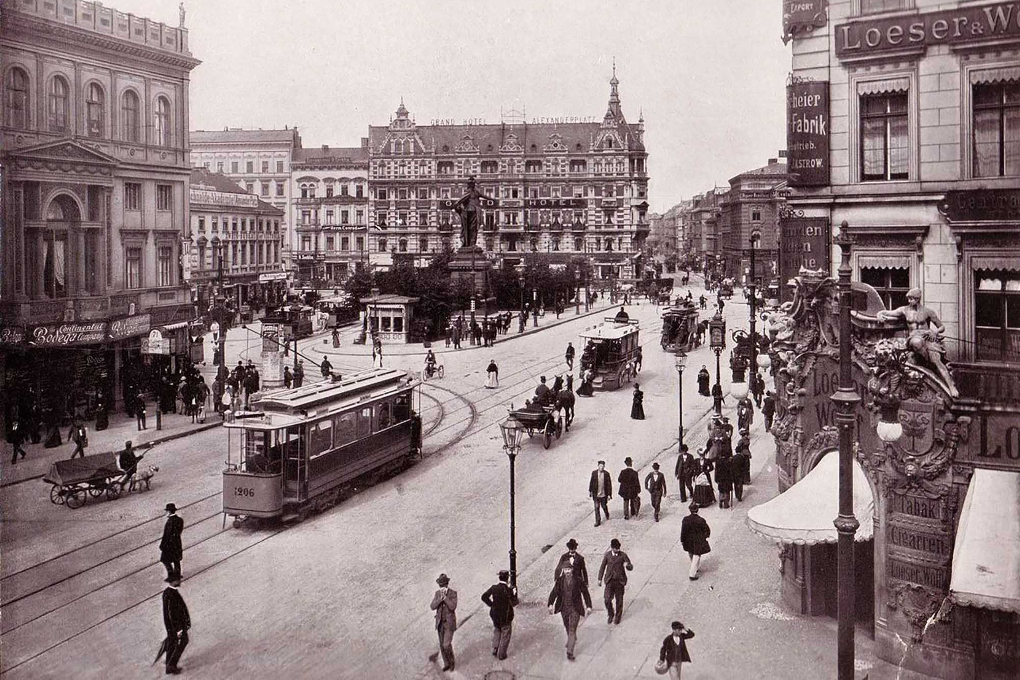 Berliner Alexanderplatz um 1900